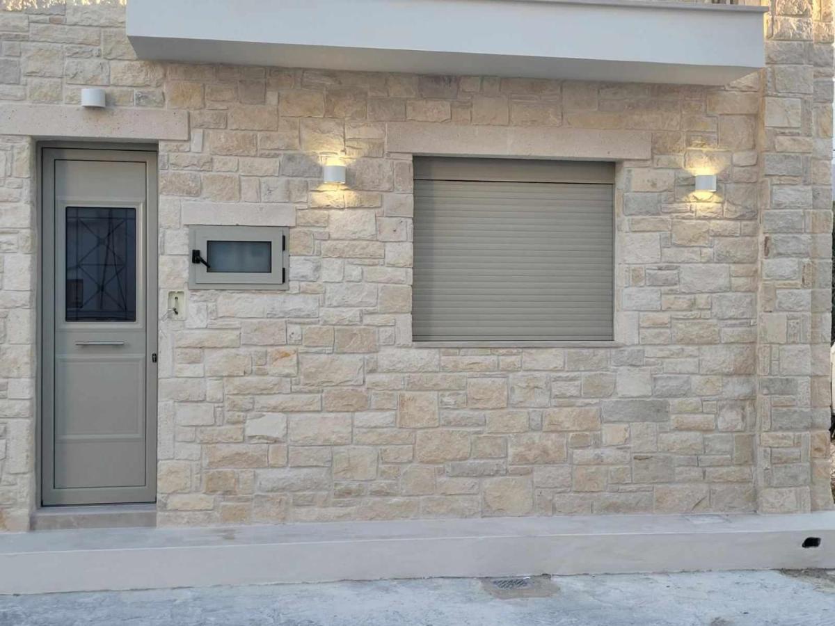 Armonia Small Luxury Apartments Ierápetra Eksteriør billede