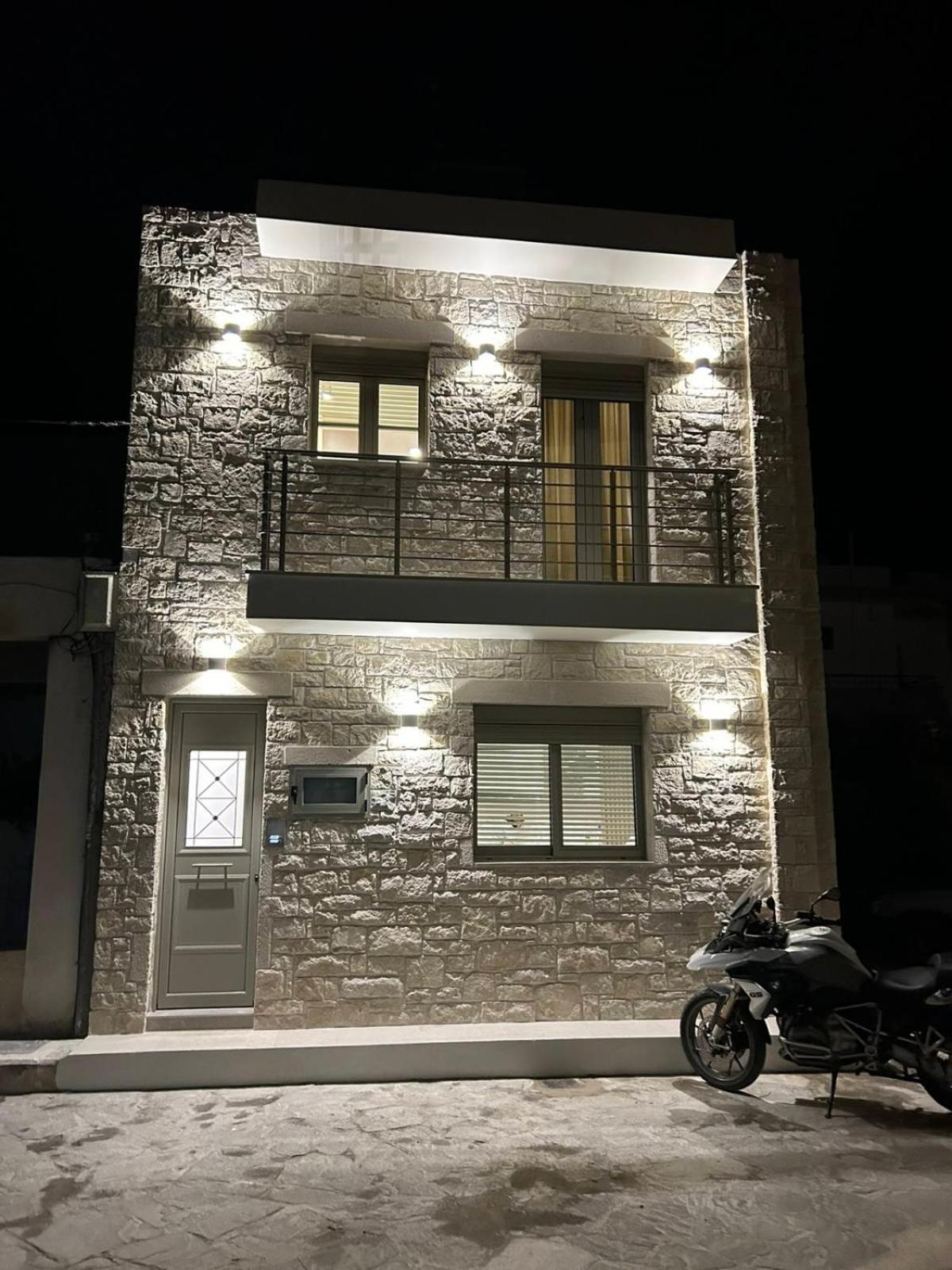 Armonia Small Luxury Apartments Ierápetra Værelse billede