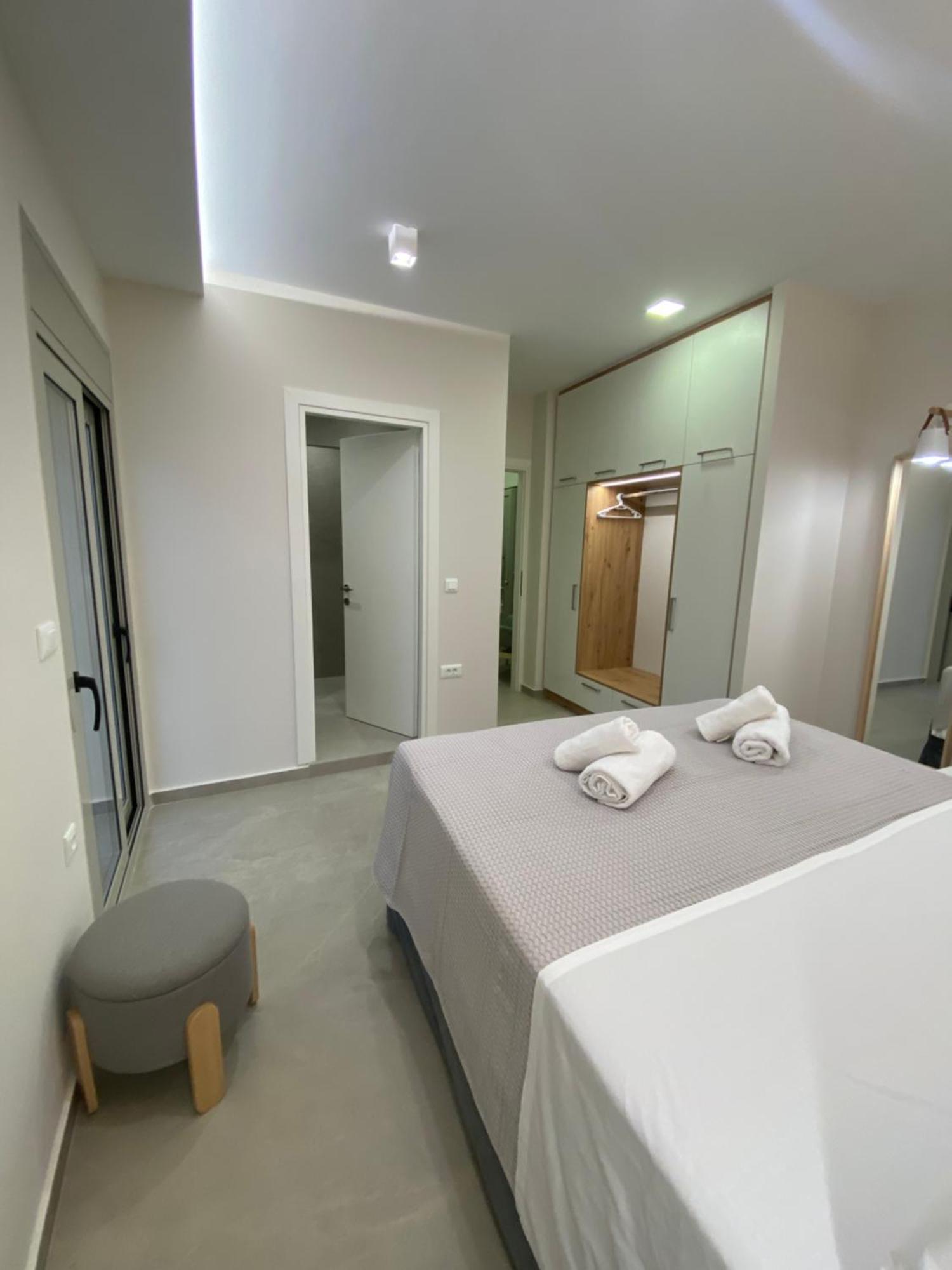 Armonia Small Luxury Apartments Ierápetra Eksteriør billede