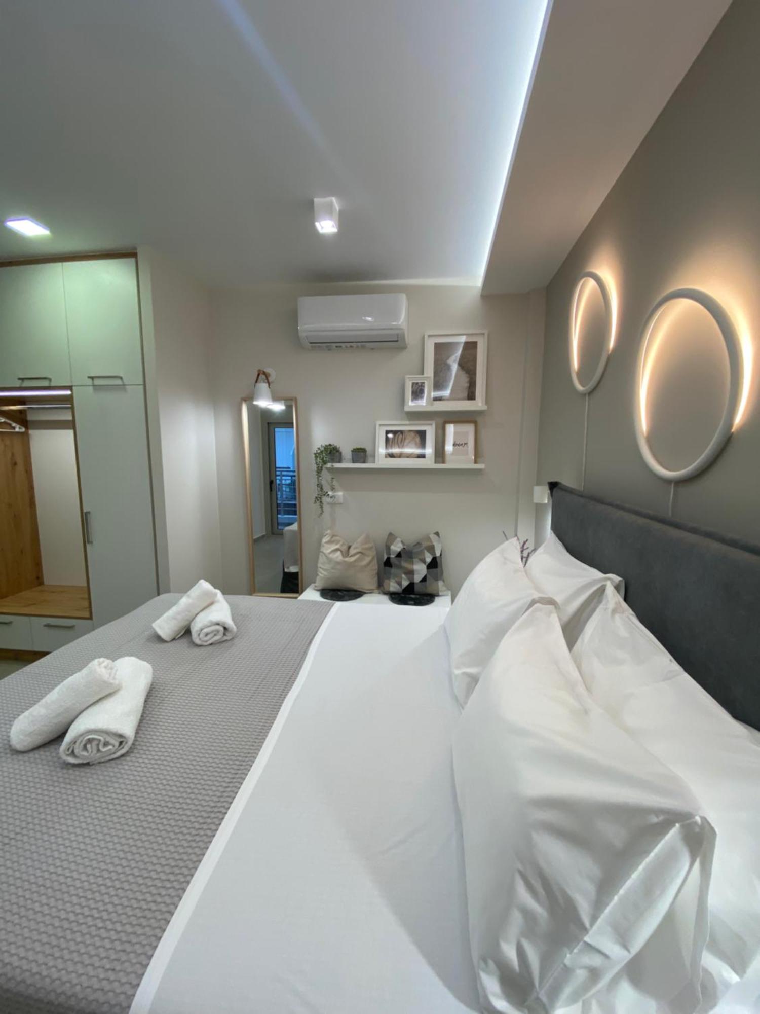 Armonia Small Luxury Apartments Ierápetra Eksteriør billede