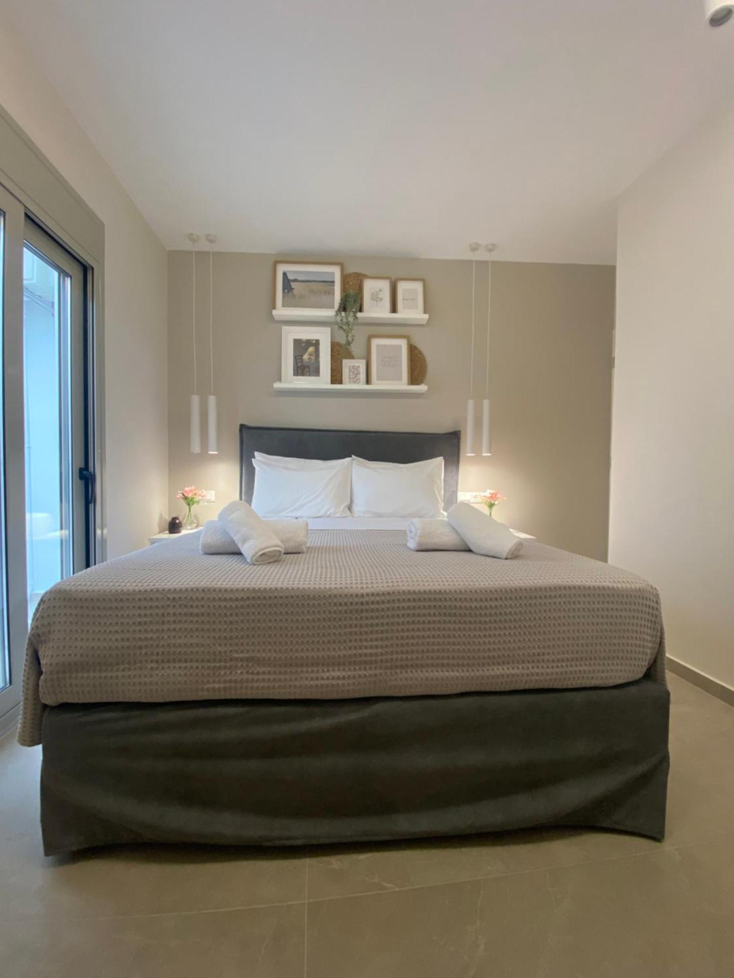Armonia Small Luxury Apartments Ierápetra Eksteriør billede
